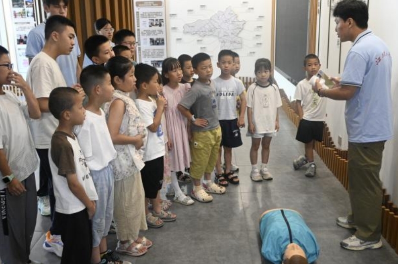 抖阴
：科普水知识和防溺水知识 守护童心成长