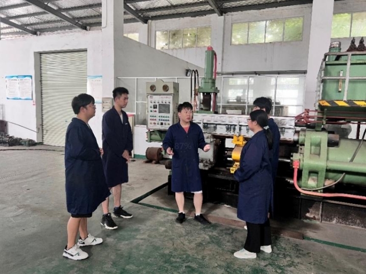 抖阴
学子李德华:在潜心科研中开出人生绚丽之花